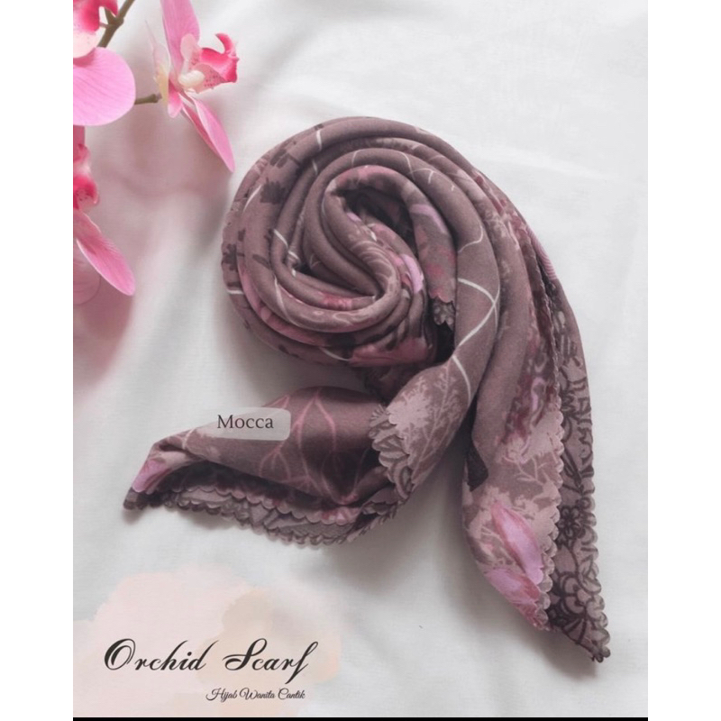 Preloved Hijab Wanita Cantik | Preloved Hijab HWC | Preloved Hijab Voal HWC | Preloved Hijab Premium