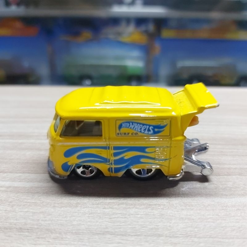 Hot Wheels Kool Kombi Yellow - Loose - Gift Pack