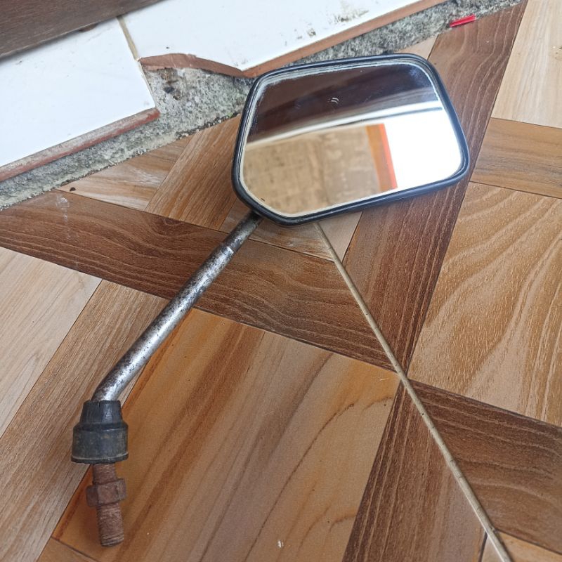 kaca mirror spion kanan Honda tiger 2000 lama tilam gl100 125 pro max Original