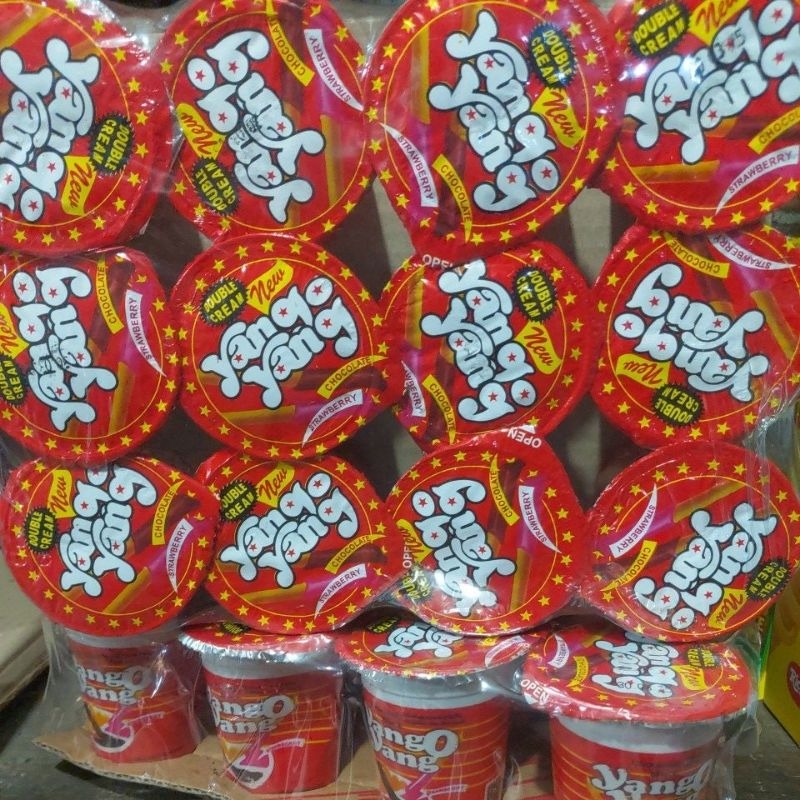 

Biscuits Cokelat Yang Yang Isi 12 cup