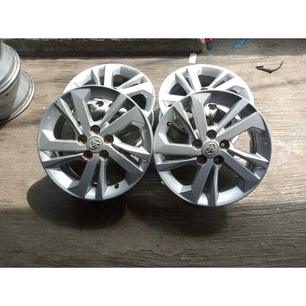 VELG SEKEN MOBIL OEM AVANZA RING 15 PCD 5X100