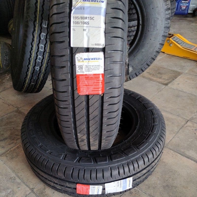 Ban Michelin 195/80-15 Agilis 3