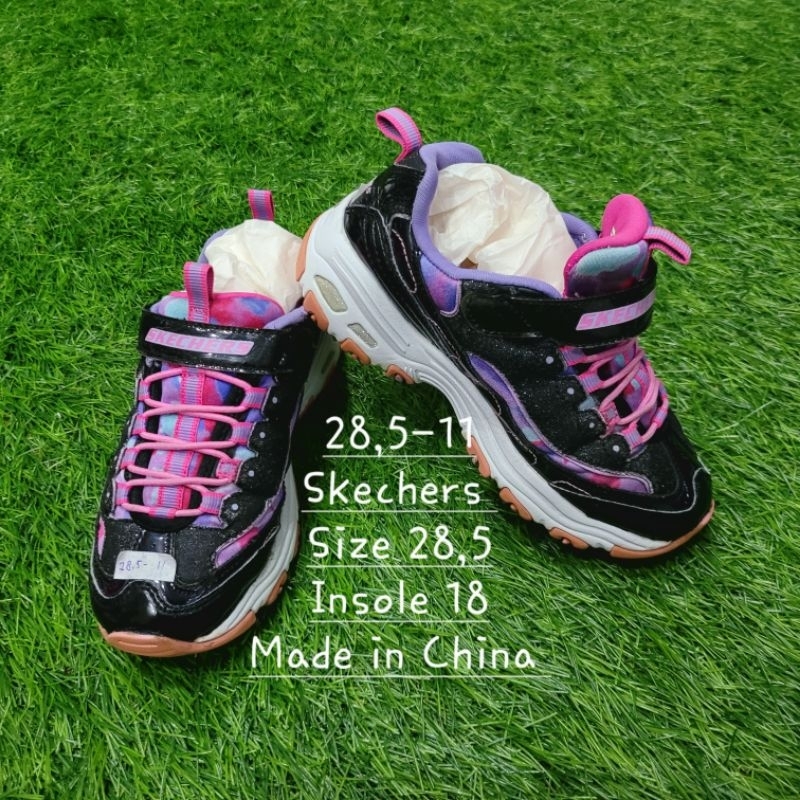 28-11 Skechers Kids Black
