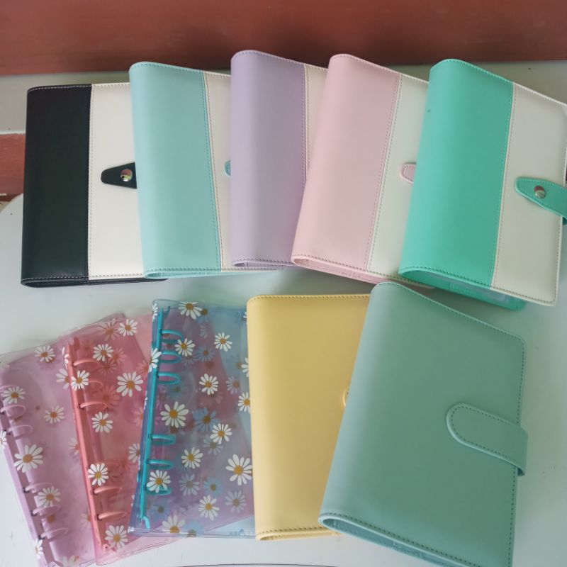 

Binder A6 Diasy kulit (CUCI GUDANG)