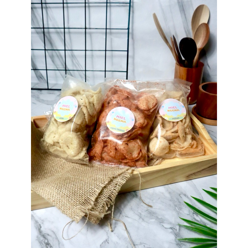 

KERUPUK MIELNGEMIL “PEDAS BINGIT - PEDAS DOANG - ASIN GURIH”