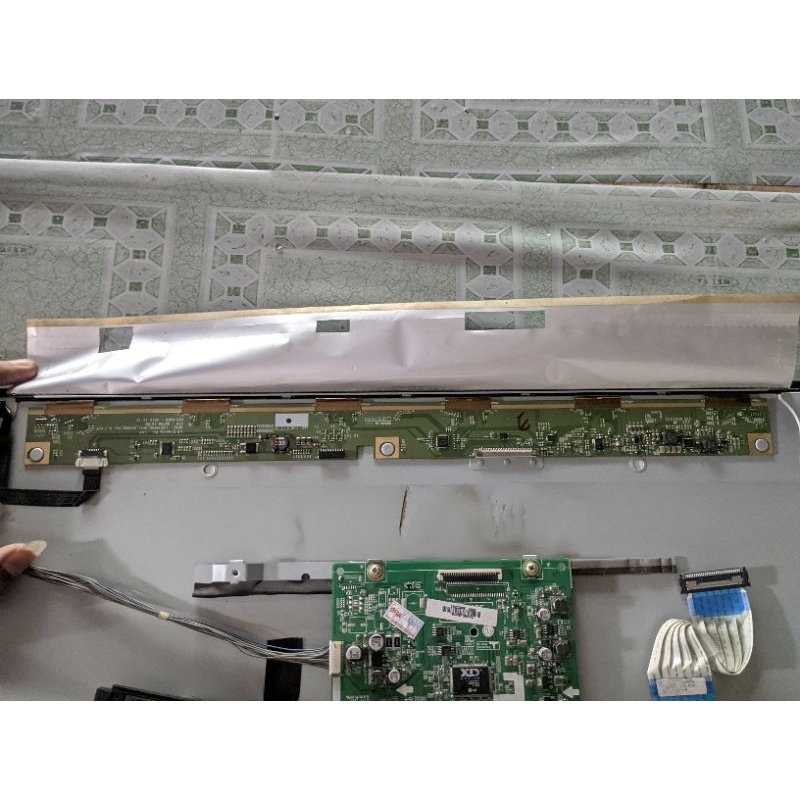 TCON TV LED LG 22LN4050