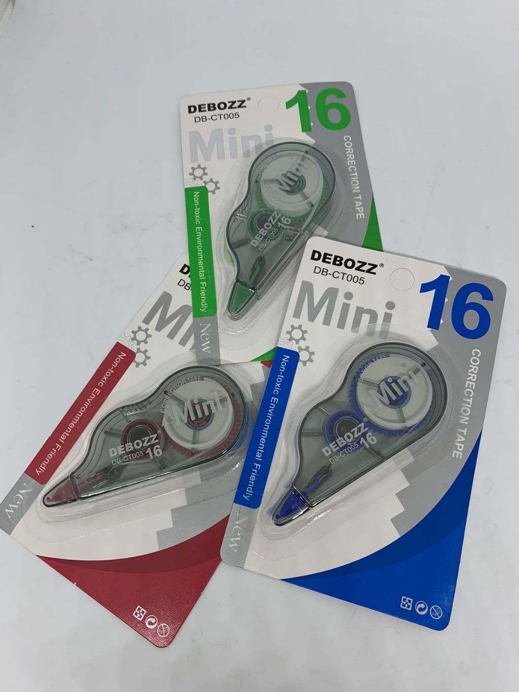 

CORRECTION TAPE / KERTAS DEBOZZ CT005