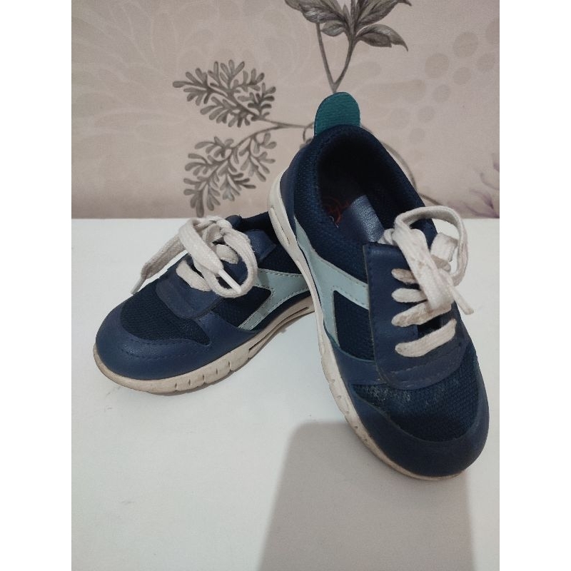 Preloved sepatu anak laki-laki donatello