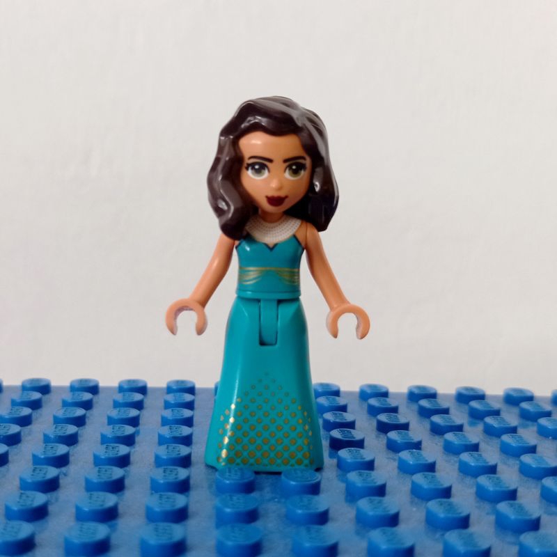 lego friends figure princess 3 original
