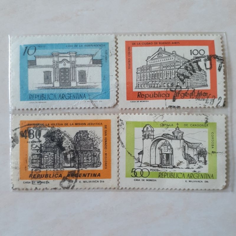

(A) Perangko Argentina Buildings definitives - Fluo Tahun 1978 set 4pcs