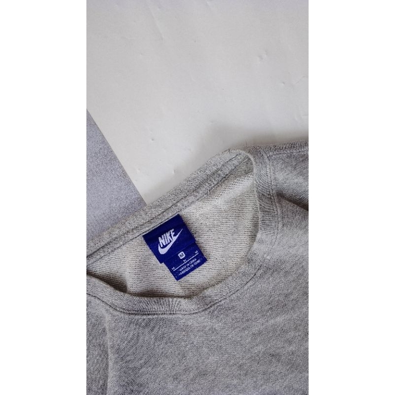 CREWNECK NIKE abu abu