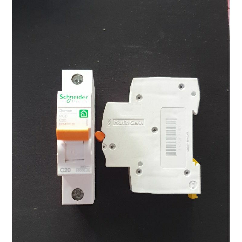 MCB Schneider / Merlin Gerin 20C