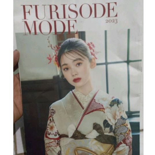 Majalah fashion yukata kimono jepang