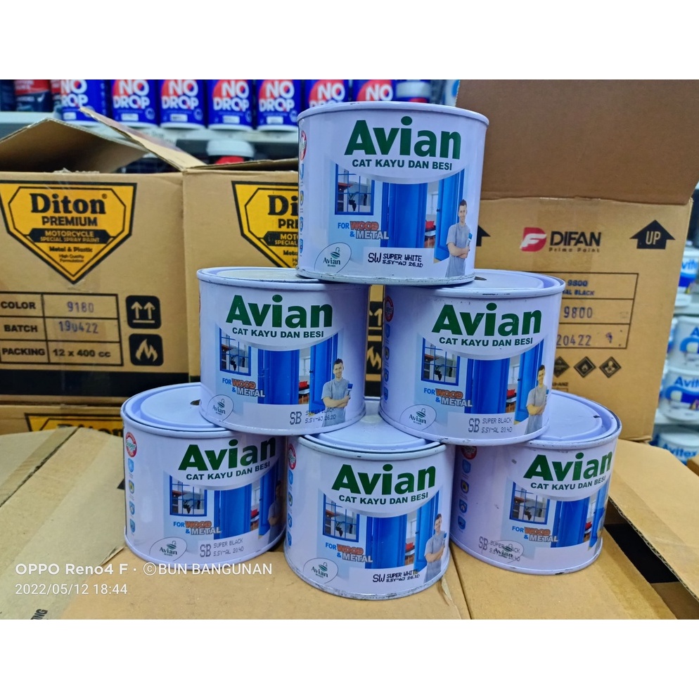 Jaman Now.. CAT KAYU/BESI AVIAN 500 CC/ 500 ml/ 0,45 Liter 00S