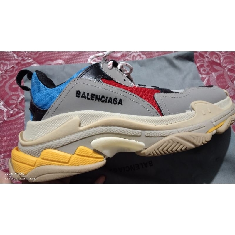 Sepatu_Balenciaga_PL