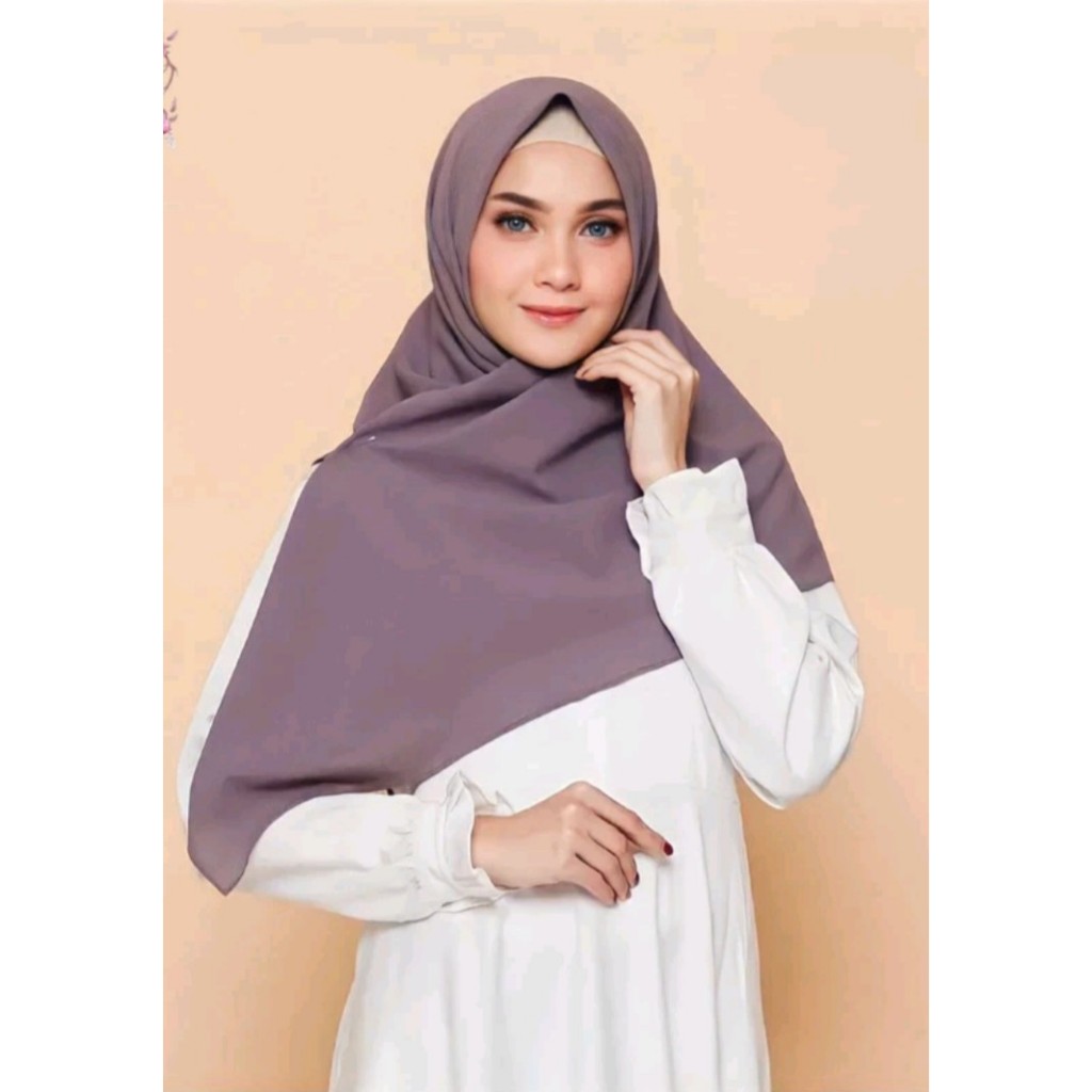 Jilbab Segiempat Wolfis / Woolpeach 110 x 110 Premium