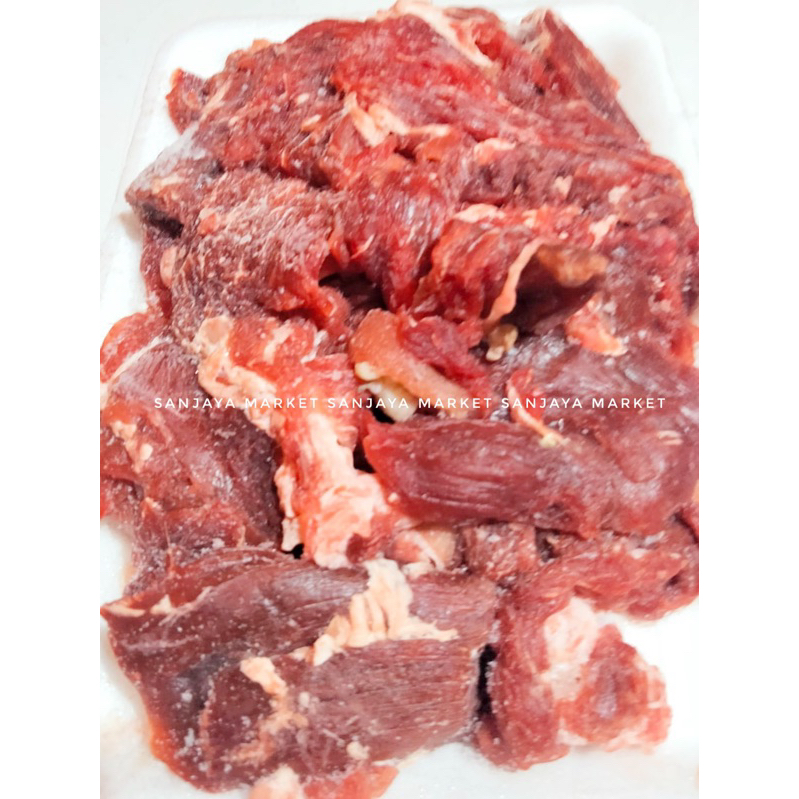 

Tetelan Daging Sapi 500 gram Cocok untuk Kaldu Dan Topping Bakso