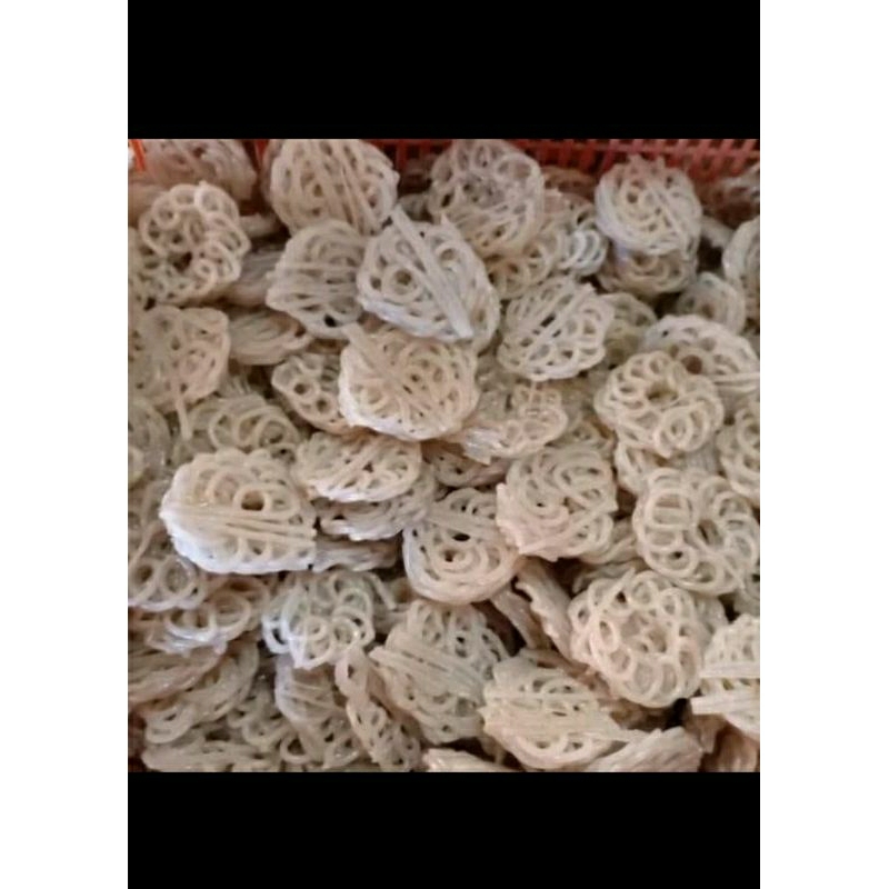 

KERUPUK MENTAH SPECSIAL BULAT 500 GR