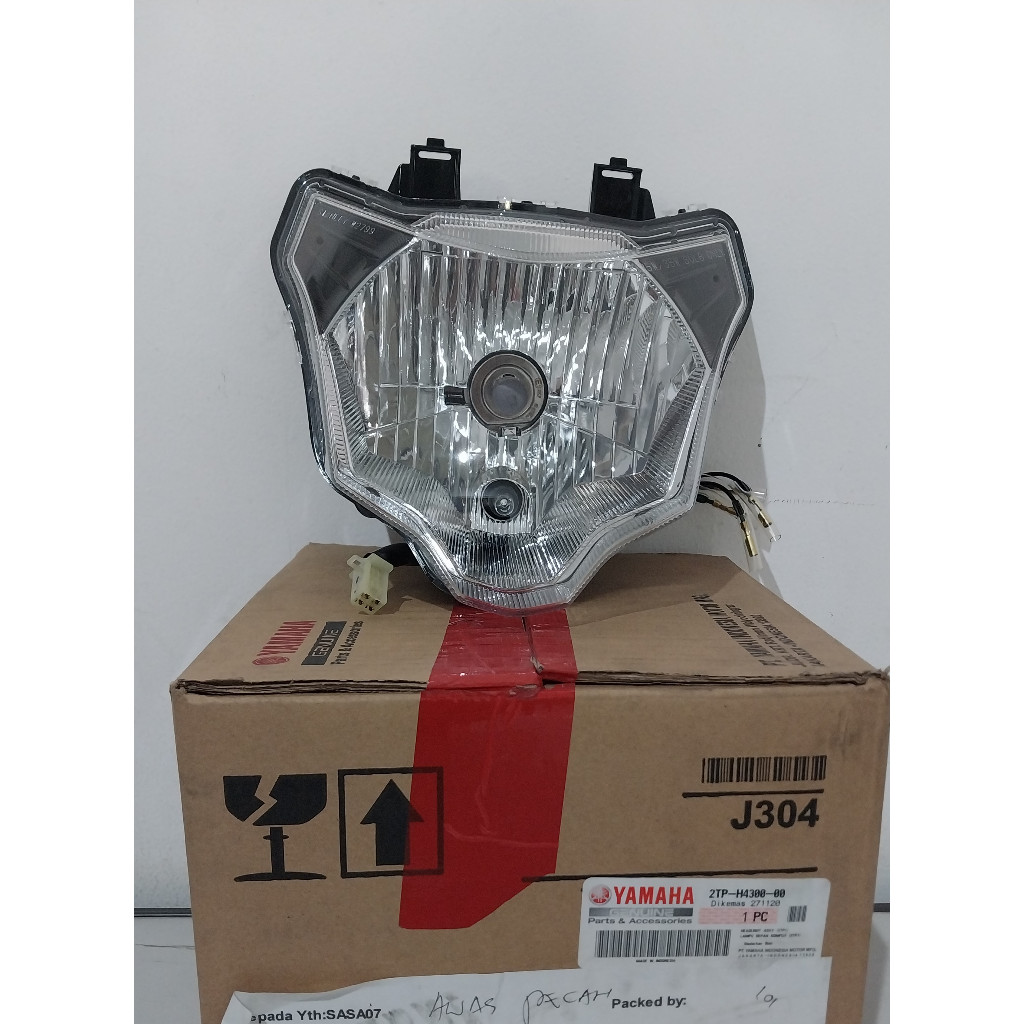 EADLIGHT UNIT ASSY (VIXION 2TP) ORIGINAL (2TP-H4300-00)