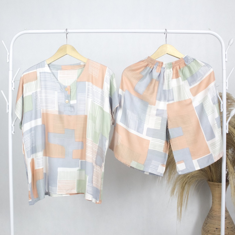 Setelan Baju Tidur Wanita Celana Pendek Bahan Rayon Motif Kotak Soft