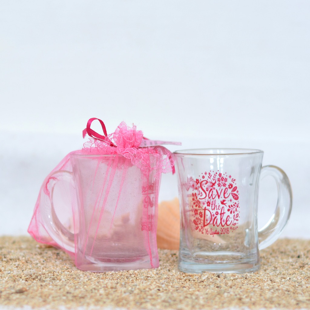 GELAS TANGKAI SEXY CUSTOM DESAIN SABLON KEMS TILE | SOUVENIR NIKAH GELAS KACA | SOUVENIR PERNIKAHAN 