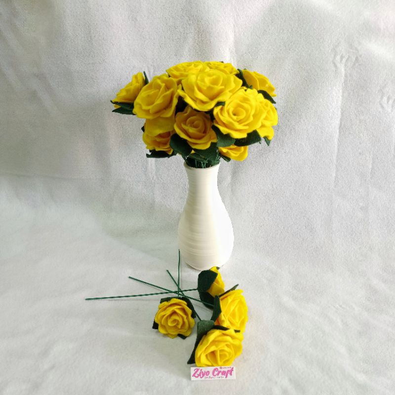 Bunga Mawar Flanel 1 tangkai - Kuning
