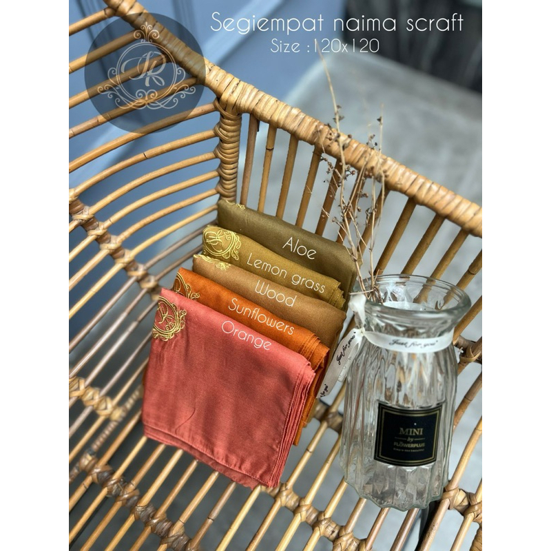 HIJAB SEGIEMPAT NAIMA | HIJAB SEGIEMPAT POLOS | HIJAB VOAL BY LR