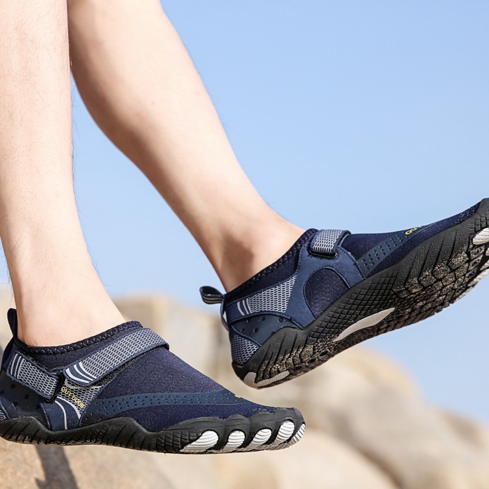 ✤Ready Stock✤ Sepatu Pantai Olahraga Air Pria Dan Wanita Sepatu Mancing Sepatu Laut Anti Karang Sepa