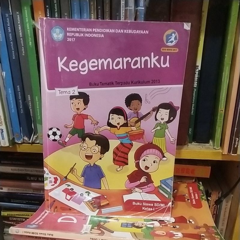 buku tema 2 kegemaranku kelas 1 sd