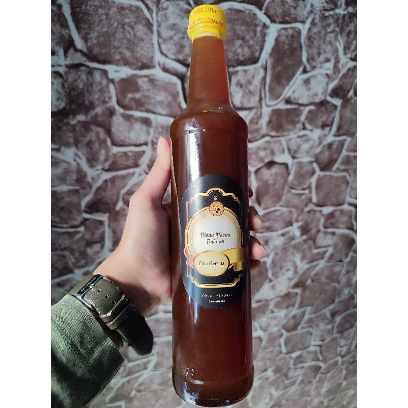 

Madu Murni Fatimah dari Lebah Apis Cerana100 % murni