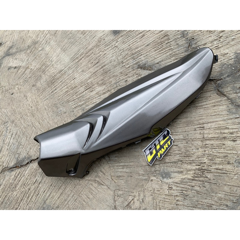 cover leksild FU facelift body tengah satria fu faselit warna abu abu