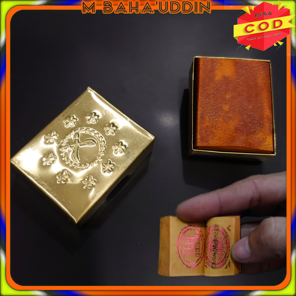 Andarun arab besar tinta merah wadah kuningan