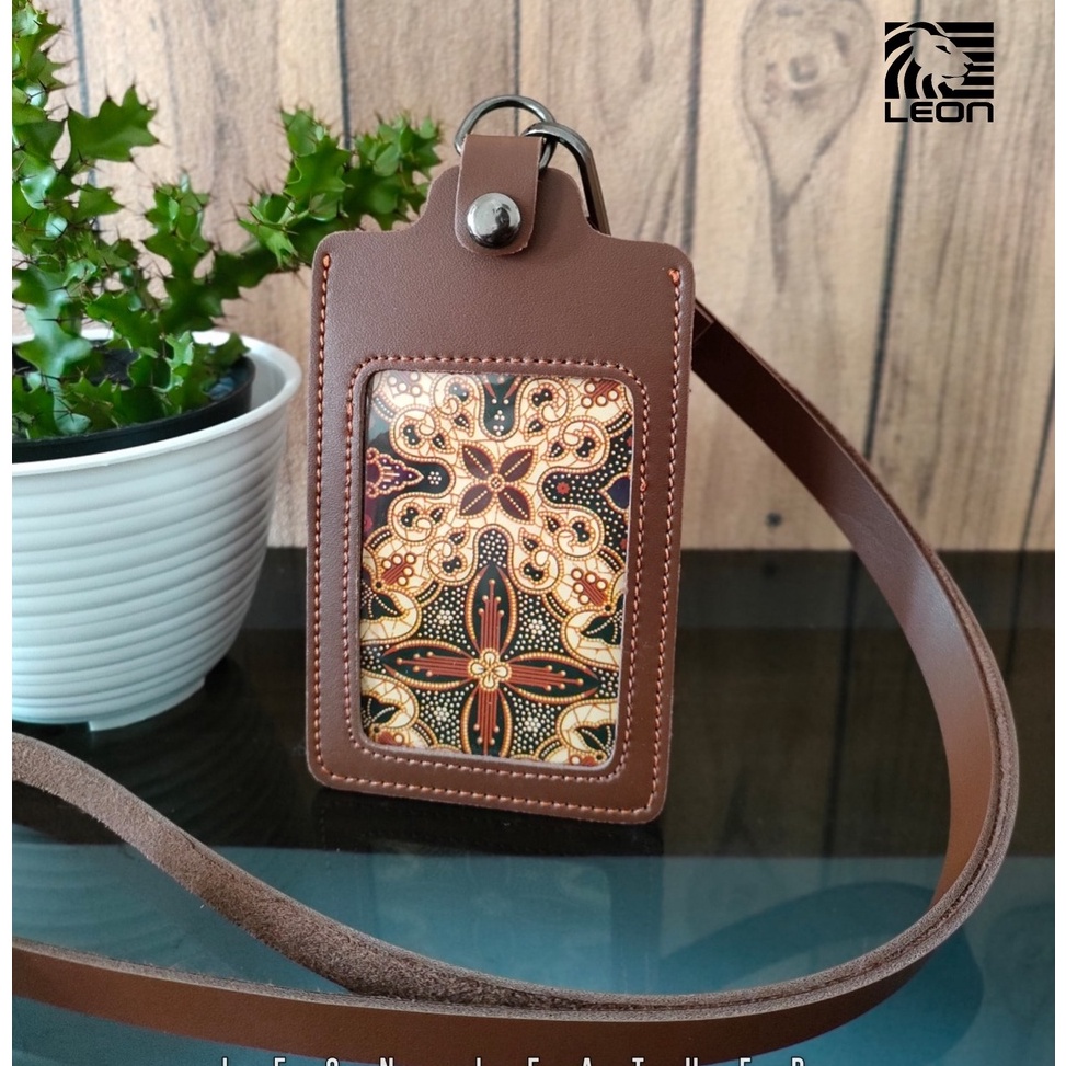 

2.2 Product HOT Name Tag Kulit Id Card Kulit Holder Kancing Lanyard Kancing Name Tag ID Card Kancing Kulit Termurah NTS034