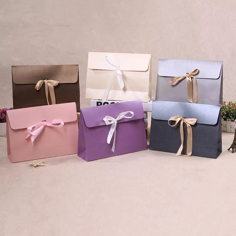 

KJ!! PAPER BAG BOX KADO BUNGKUS KADO MURAH SALE HADIAH SOUVENIR PAPERBOX PITA UK.28x21x9CM QH410