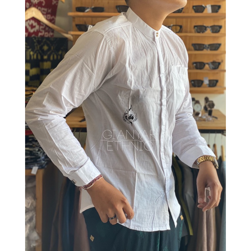 Kemeja semi safari Katun