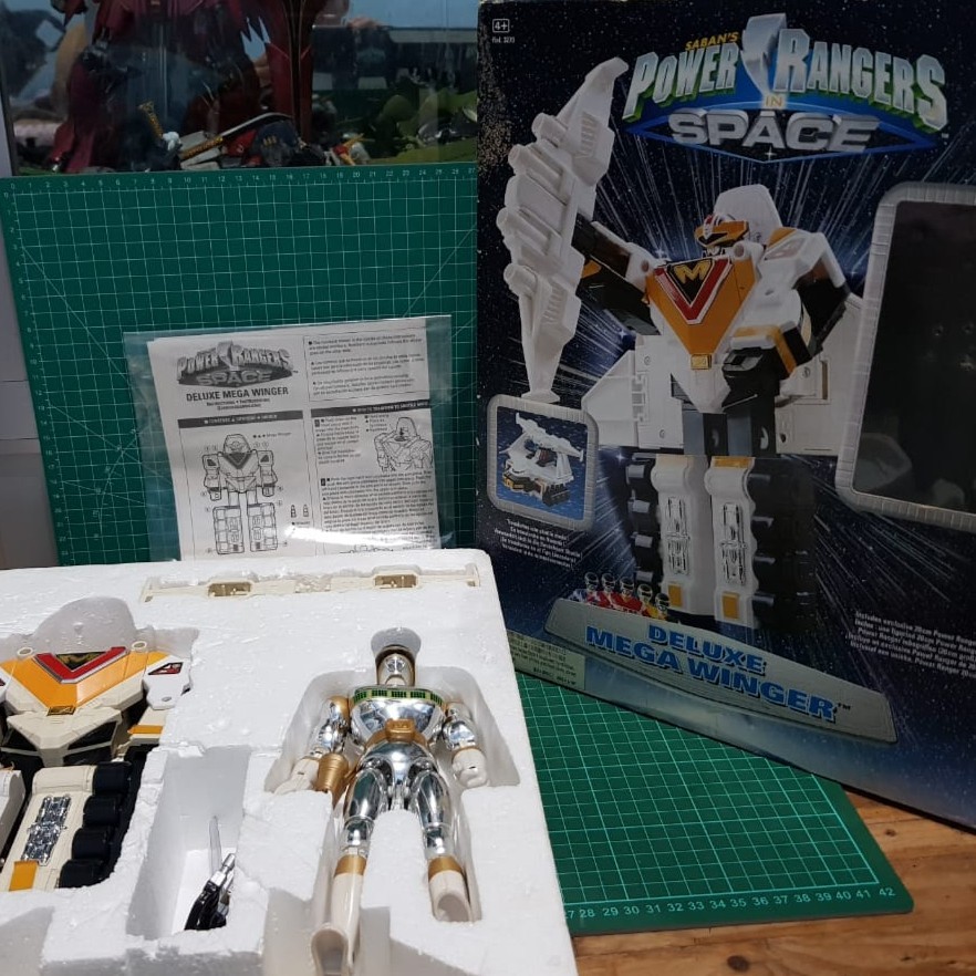 POWER RANGERS SPACE MEGAZORD DELUXE MEGA WINGER