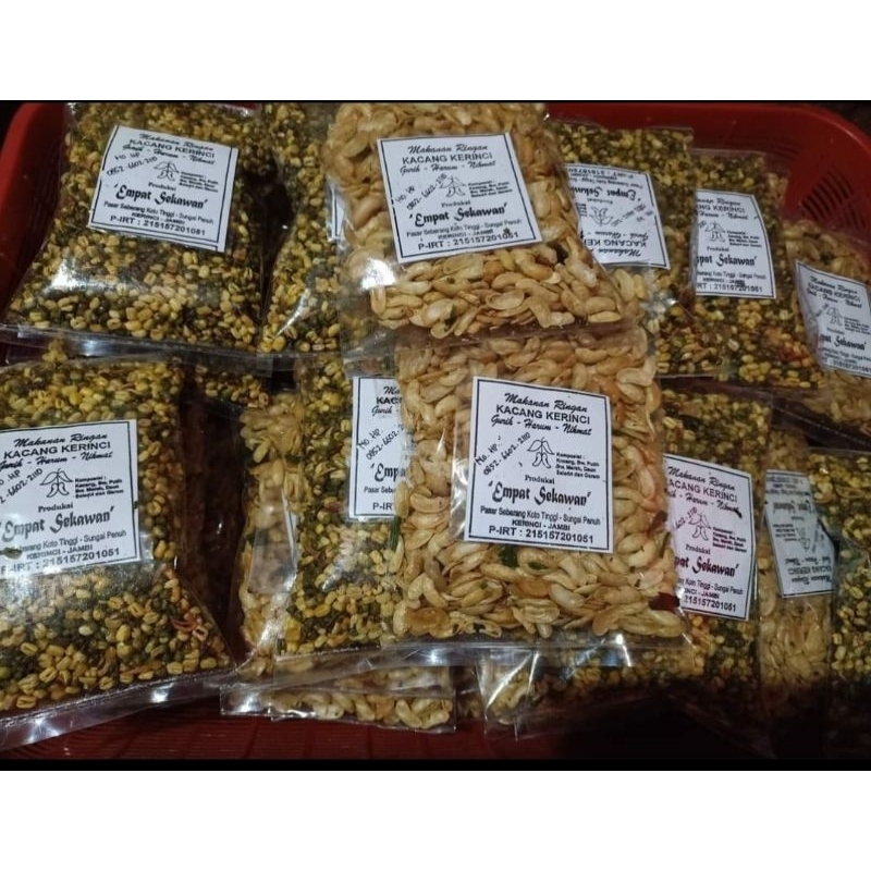 

Kacang tojin Kerinci - Oleh-Oleh Khas Kerinci - Kacang Goreng - Oleh-Oleh - Snack makanan Ringan