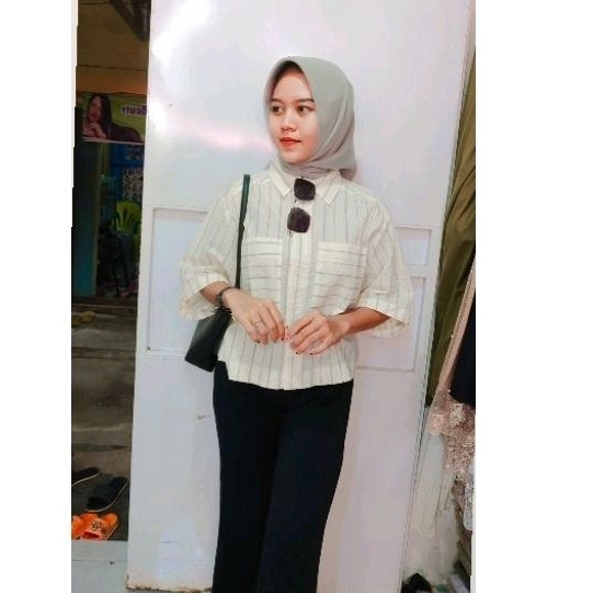 Atasan kemeja crop Ootd