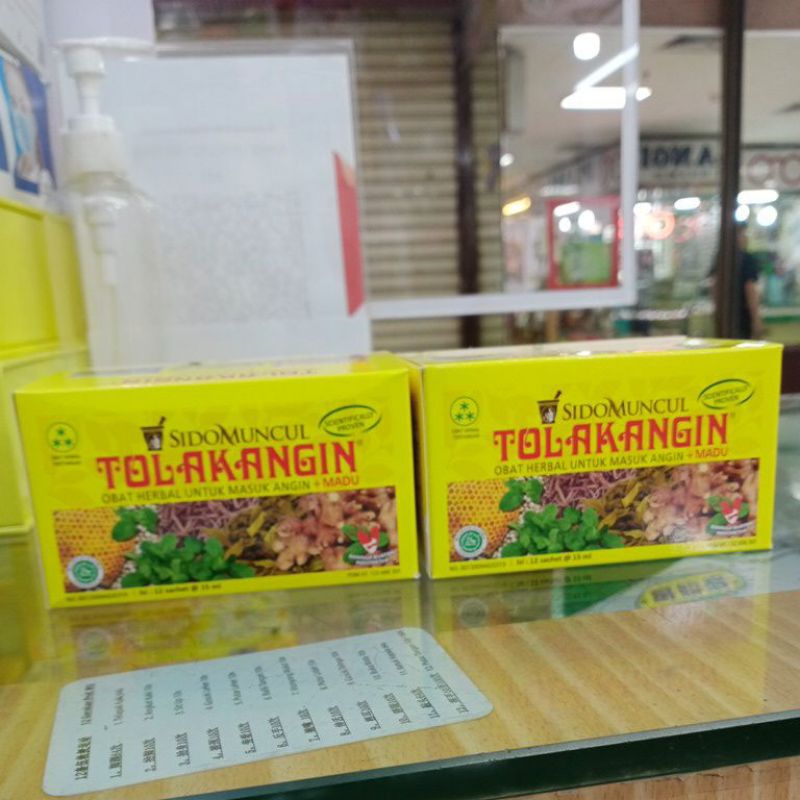 

Tolak angin (1 dus isi 12 sachet)