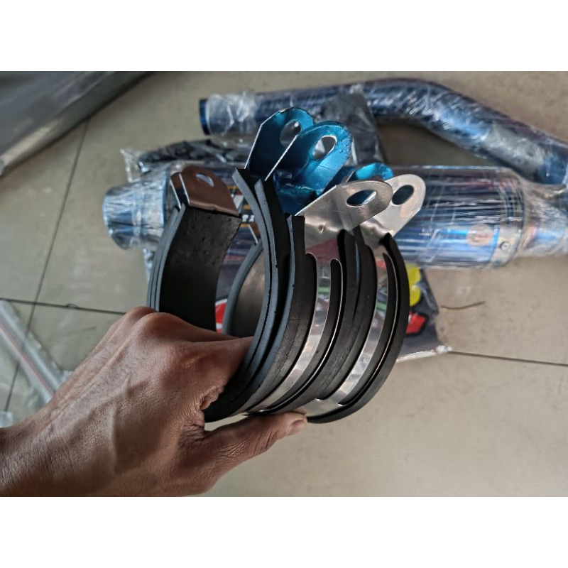 Breket Clamp Knalpot Tebal Original Sj88