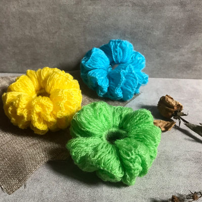 Ikat rambut rajut scrunchie