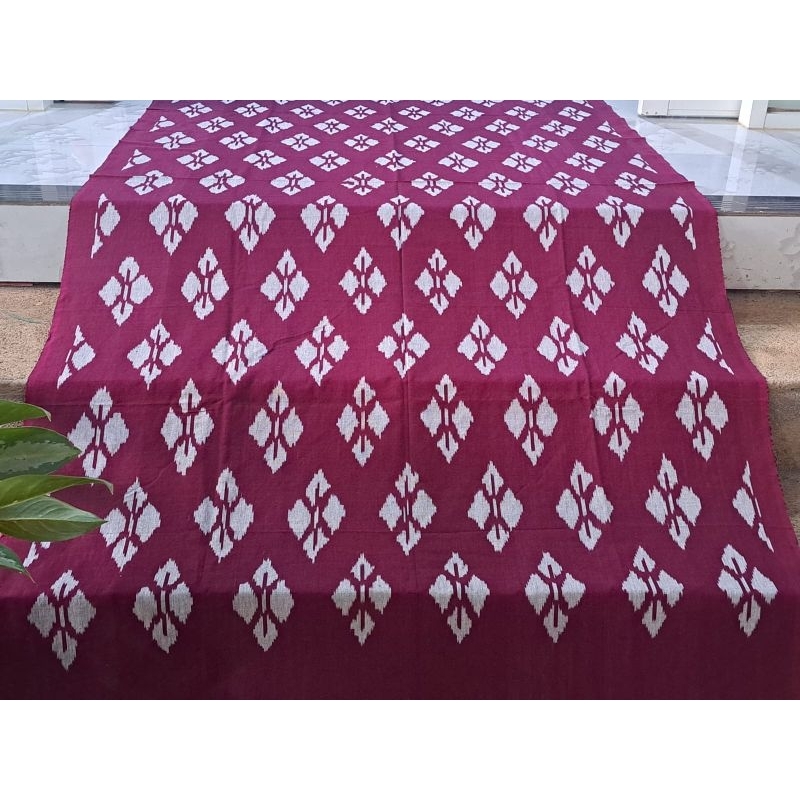 KAIN TENUN BLANKET TERBARU WARNA MAROON, KAIN KAMEN BALI, KAIN TENUN ETNIK NUSANTARA, KEBAYA WISUDA 