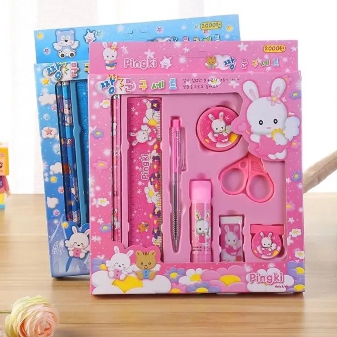 

Produk Besmood Paket Alat Tulis 9in1 Alat tulis set Stationery Set Fancy STY02