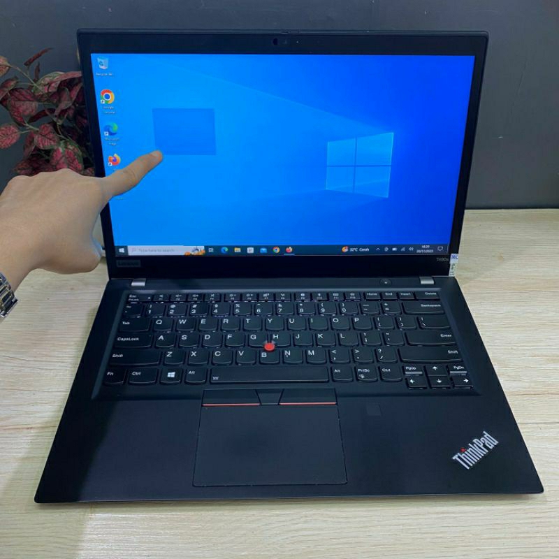 Laptop Lenovo T490s Generasi 8 Touchscreen Slim Murah Bagus Bergaransi