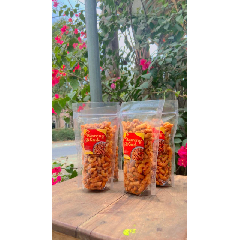 

CAMILAN MAKARONI PEDAS MANIS