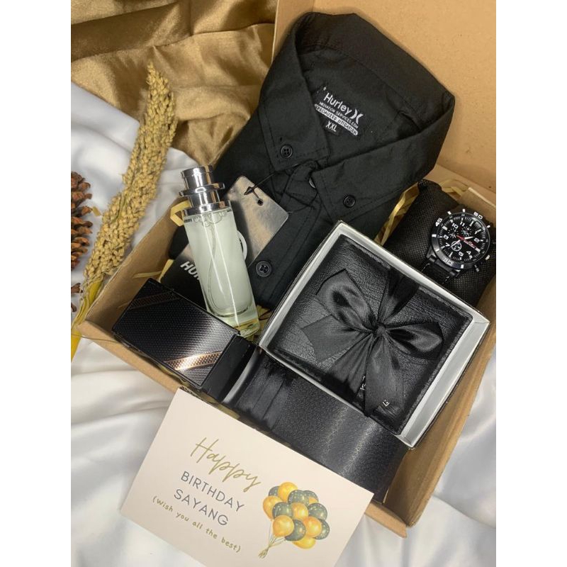 

HAMPERS COWOK MURAH | GIFT BOX COWOK | KADO ULANG TAHUN | HAMPERS cowok isi kemeja hitam