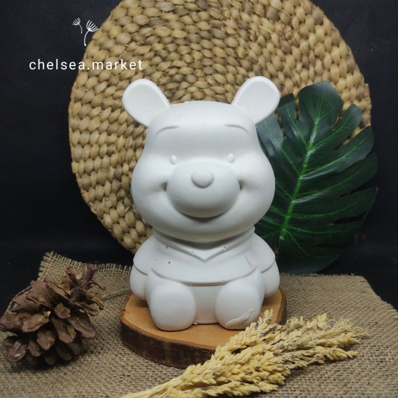 patung lukis gypsum pooh 3D celengan