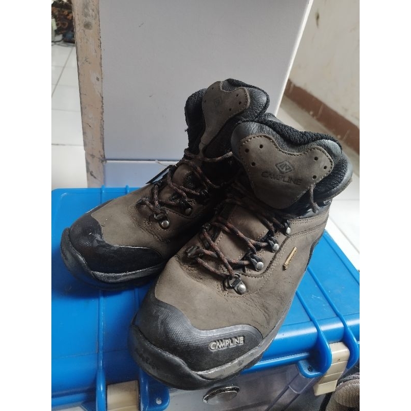 Sepatu Hiking Campline Outdoor Size 40