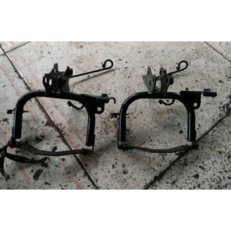 DUDUKAN TAMENG/BREKET TAMENG HONDA SCOOPY 2017-2020ORIGINAL CABUTAN