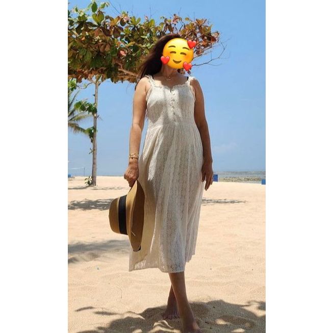 PRELOVED BROKAT DRESS / LONG DRESS CREAM / DRESS PANTAI PANJANG WANITA BRUKAT